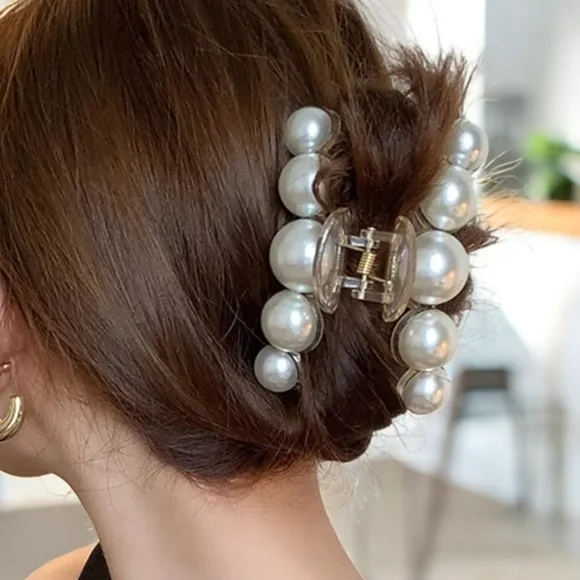 Gold and Pearl Hair Claw Set - Picture 2 of 4